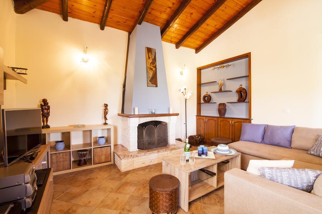 Harmony Marathias Luxury Apartment Zewnętrze zdjęcie